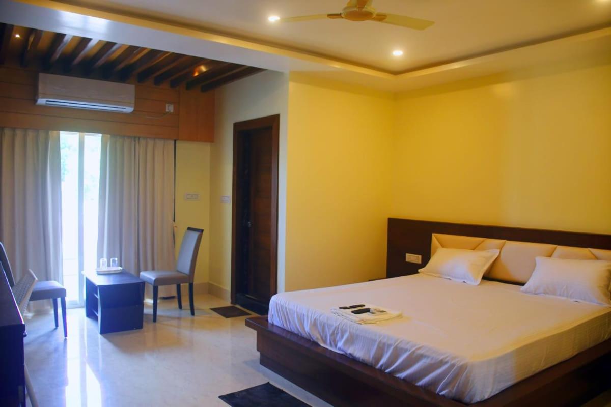Prince Palace Jhargram Exterior foto