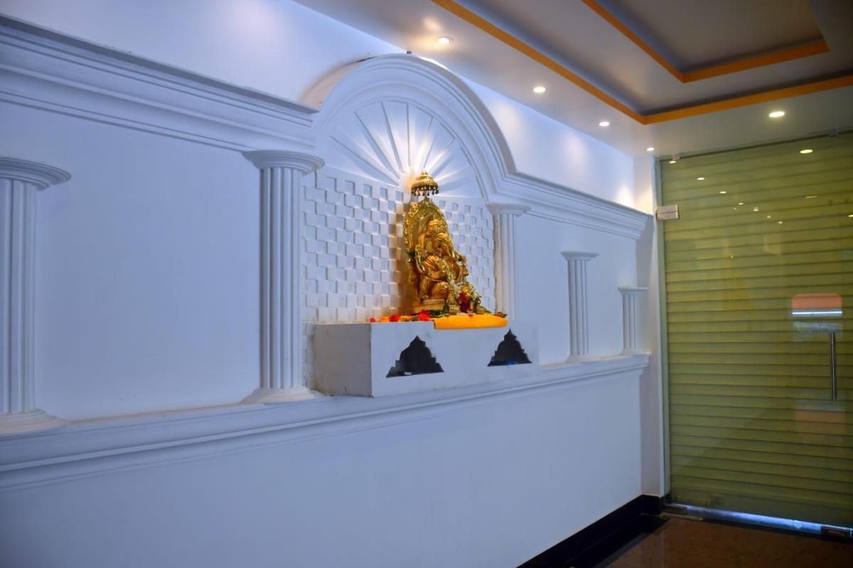 Prince Palace Jhargram Exterior foto