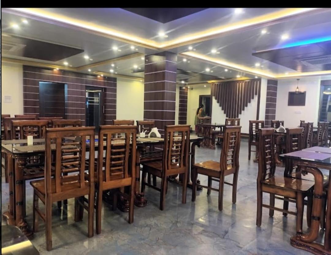 Prince Palace Jhargram Exterior foto